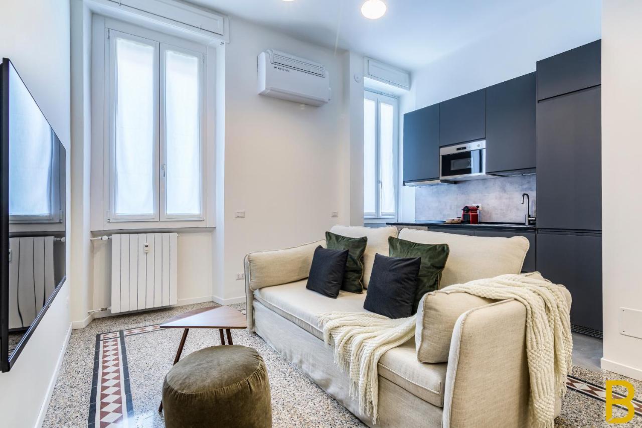 Beplace Apartments In Fiera Milan Luaran gambar