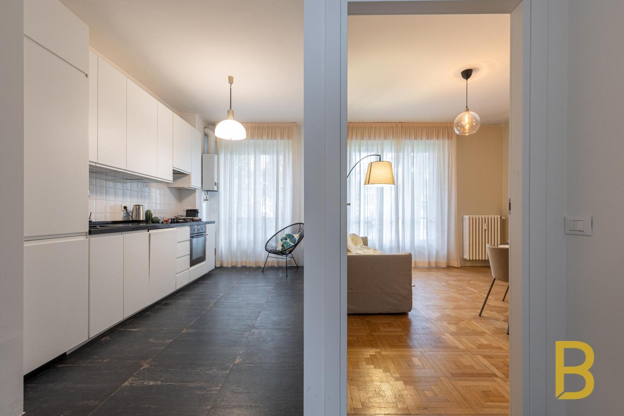 Beplace Apartments In Fiera Milan Luaran gambar